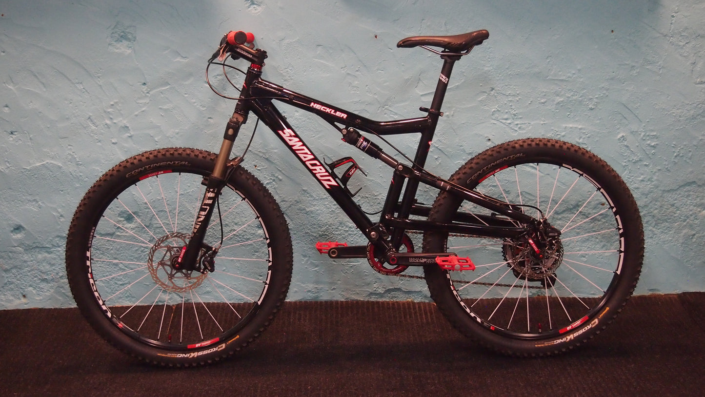 Santa Cruz Heckler