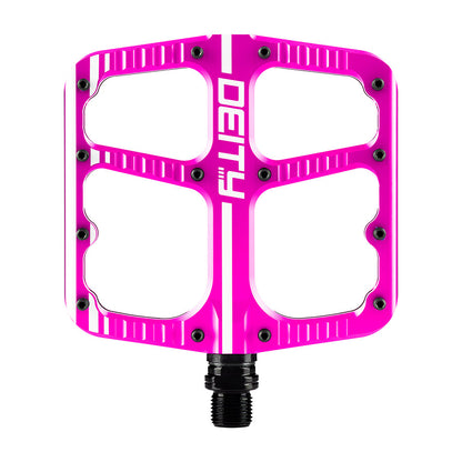 Deity, Flat Trak, Platform Pedals, Body: Aluminum, Spindle: Cr-Mo, 9/16'', Black, Pair