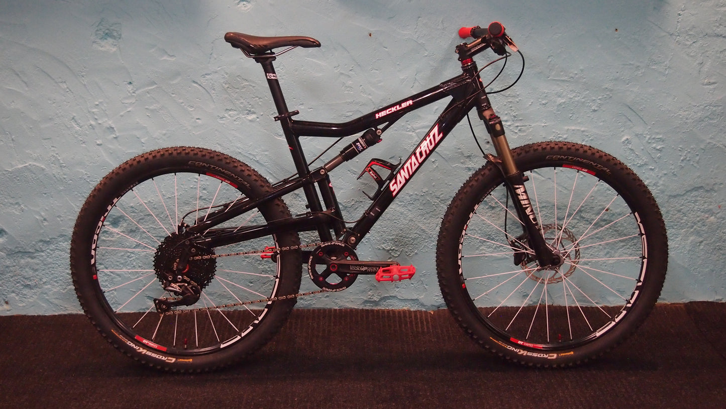 Santa Cruz Heckler